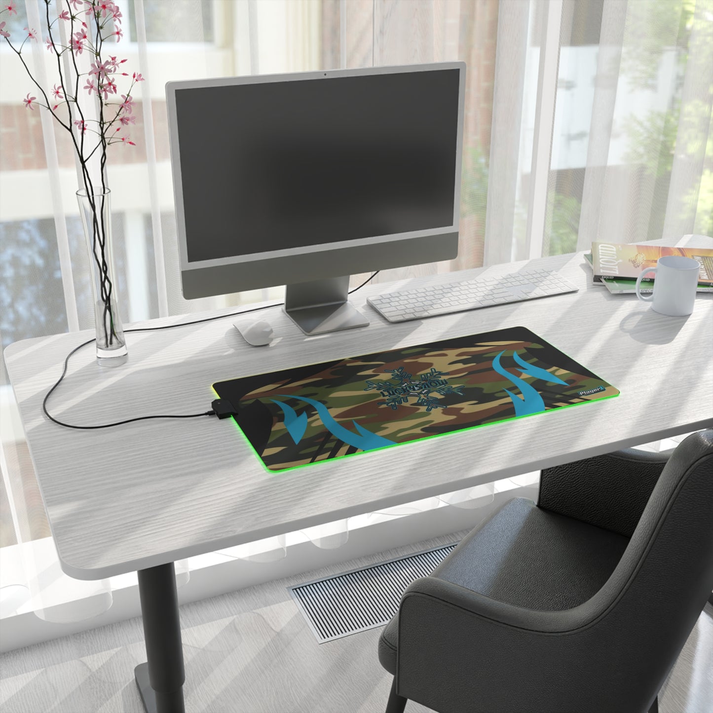 LuckySnow LED Gaming Mouse Pad