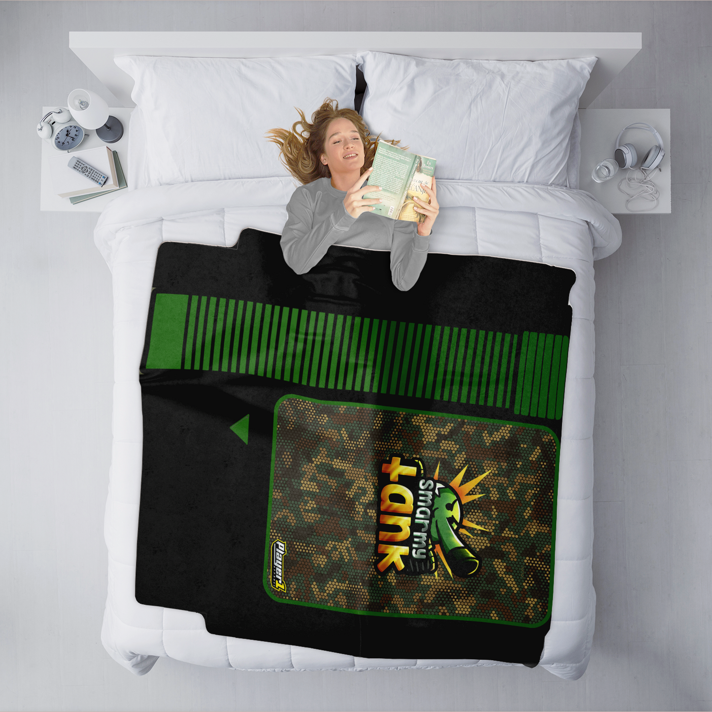 Smarmy Tank Game Cartridge Blanket